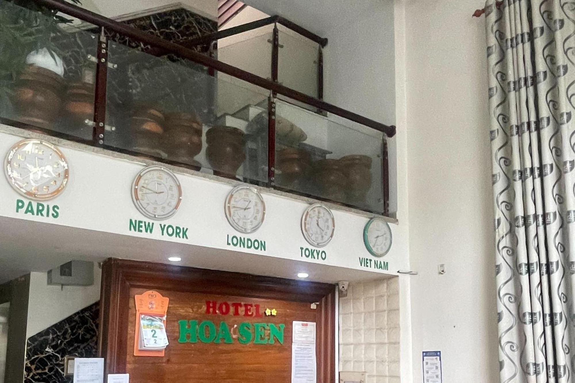 Hoa Sen Hotel Ho Chi Minh City Exterior photo
